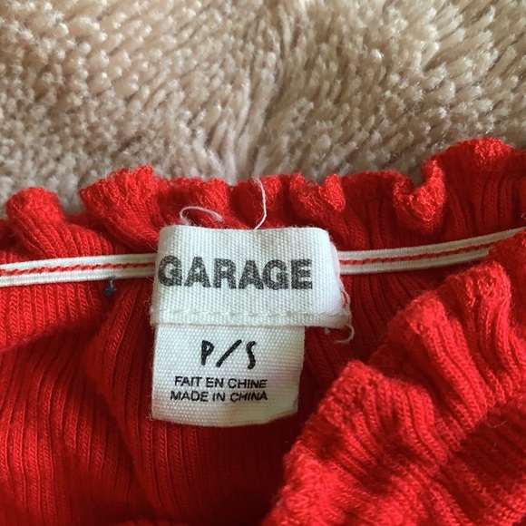 Garage off the shoulder top - Picture 2 of 3